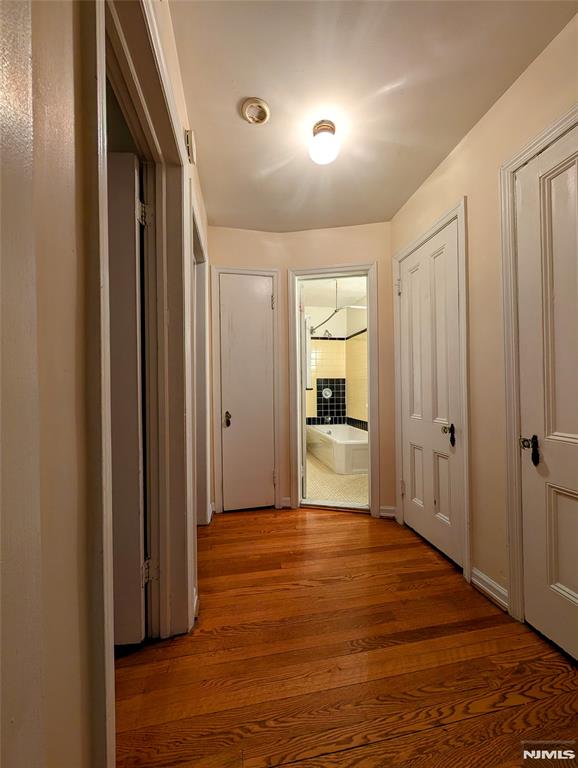 property viewer photo 11