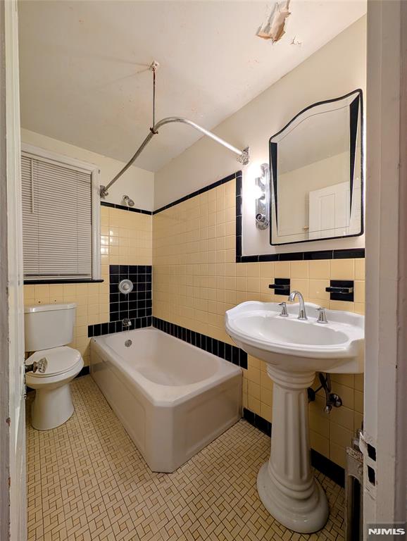 property viewer photo 16