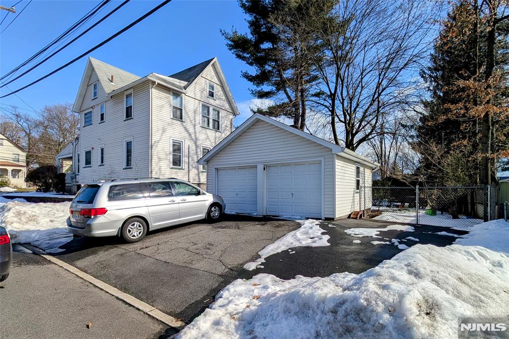 property viewer photo 17