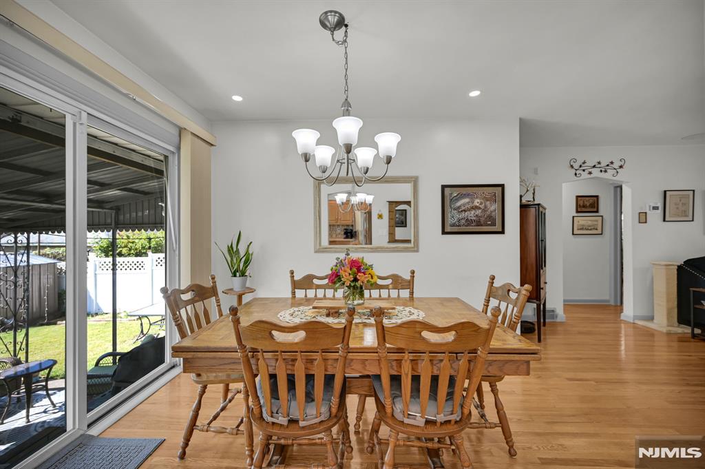 property viewer photo 19