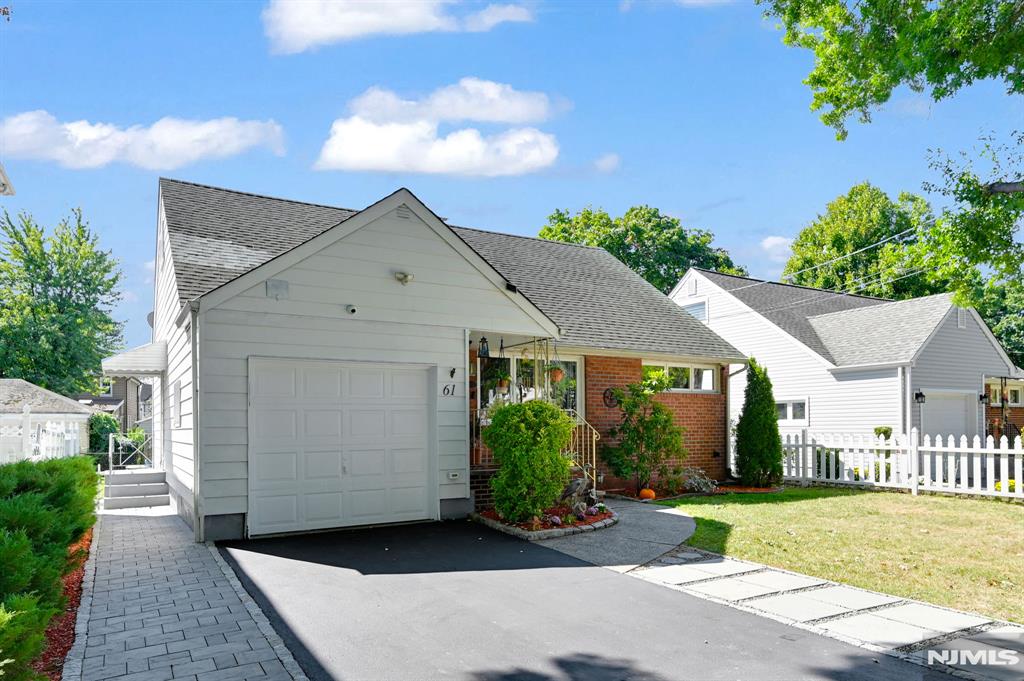 property viewer photo 2