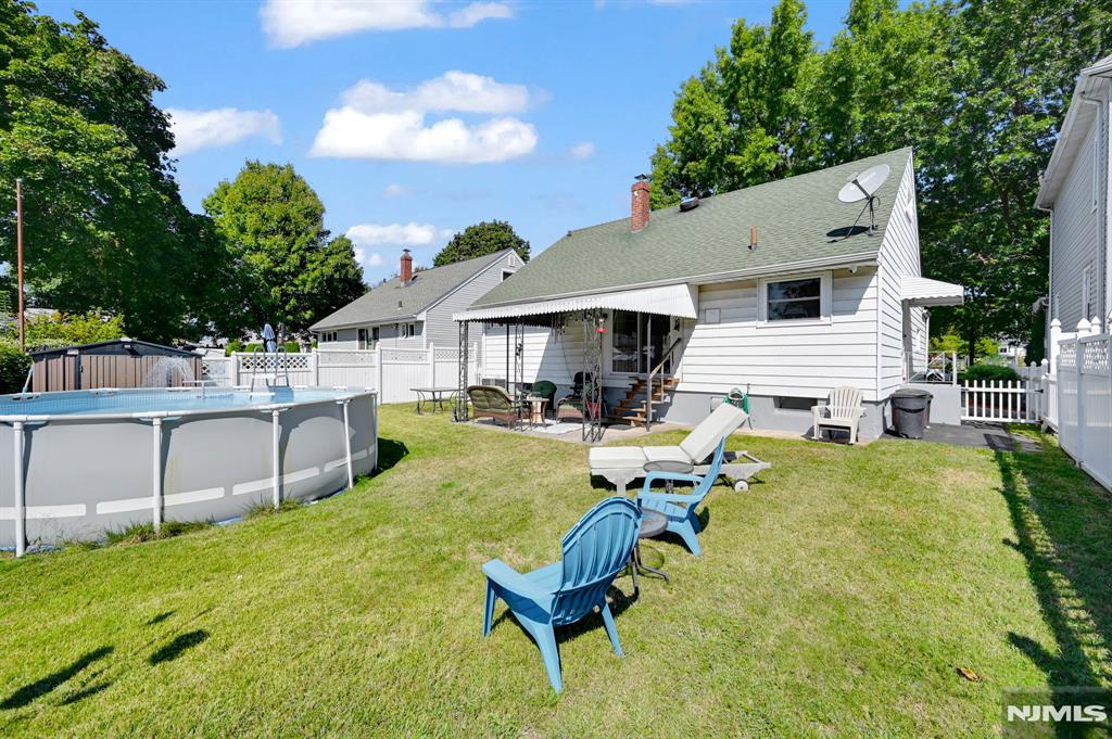 property viewer photo 40