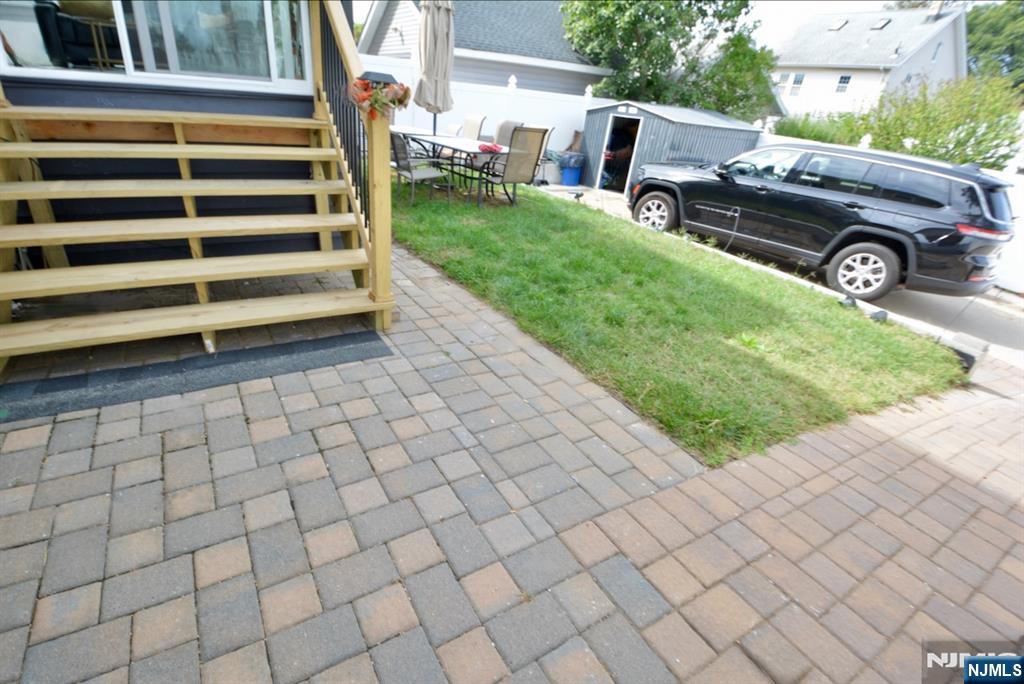 main property photo 42