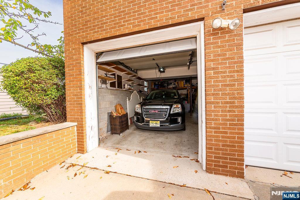 property viewer photo 15