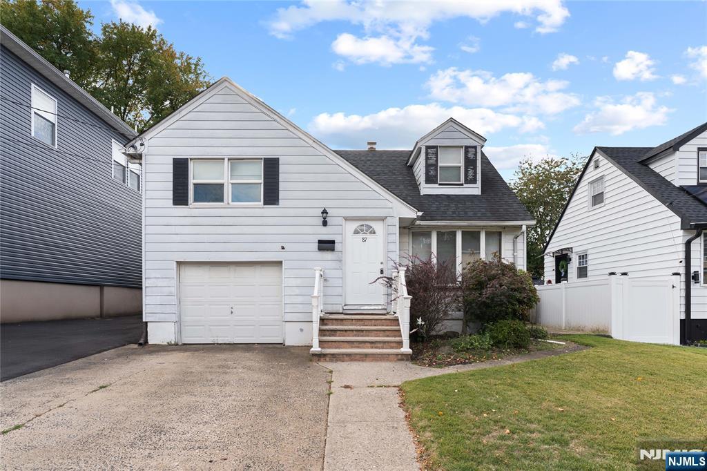 property viewer photo 1