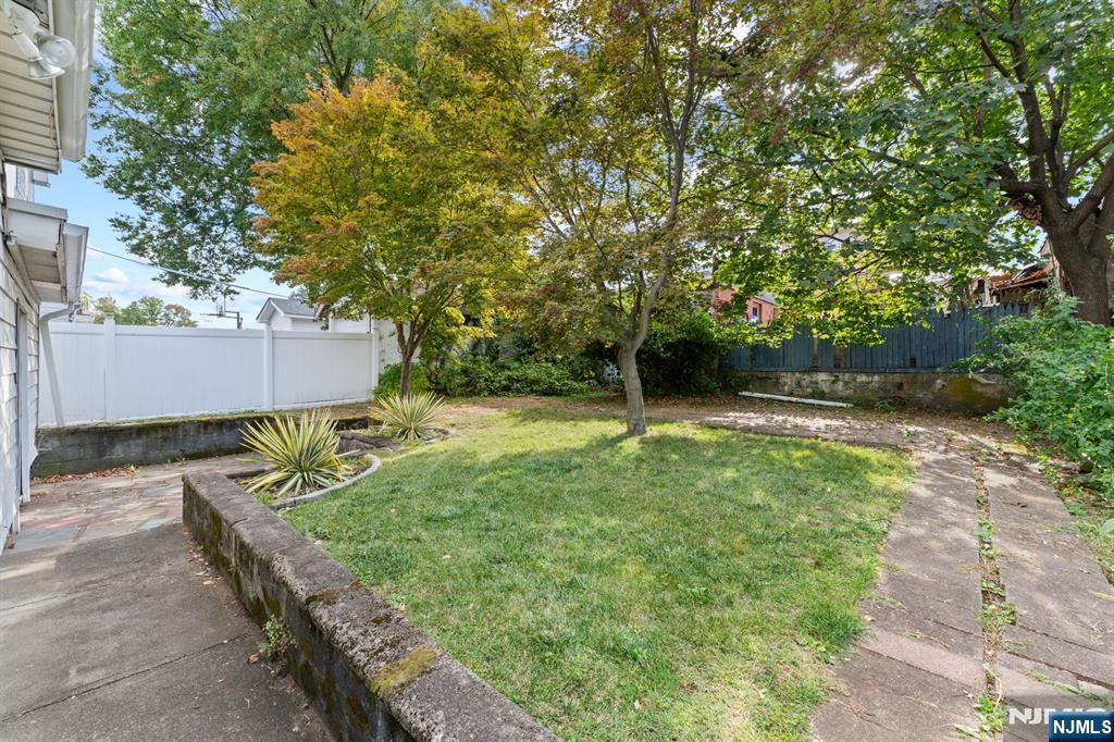 property viewer photo 29