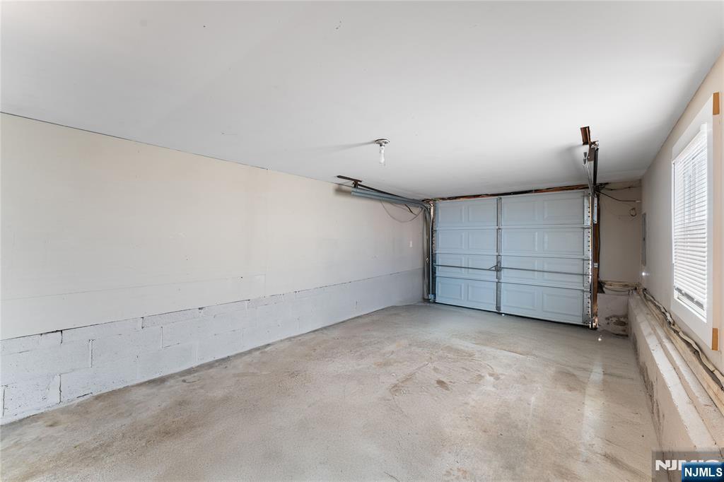 property viewer photo 33