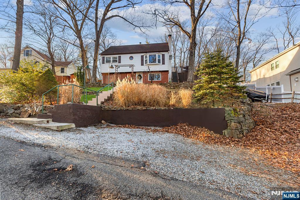 property viewer photo 1