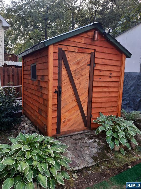 property viewer photo 21