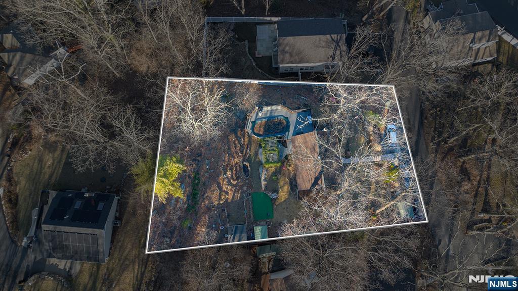 property viewer photo 23