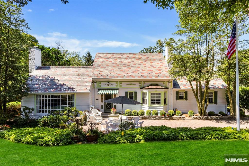 property viewer photo 23