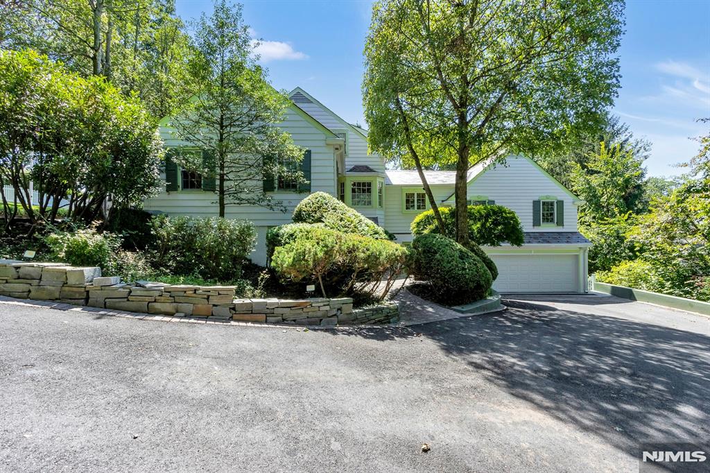 property viewer photo 24