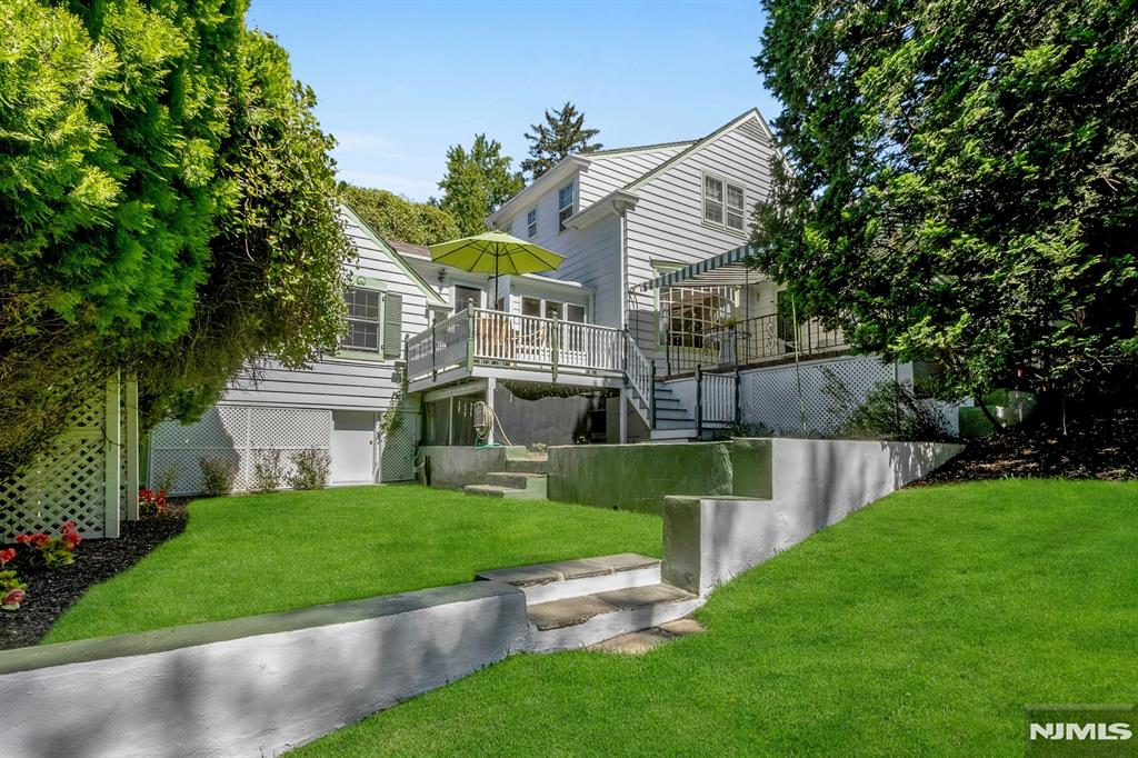 property viewer photo 26