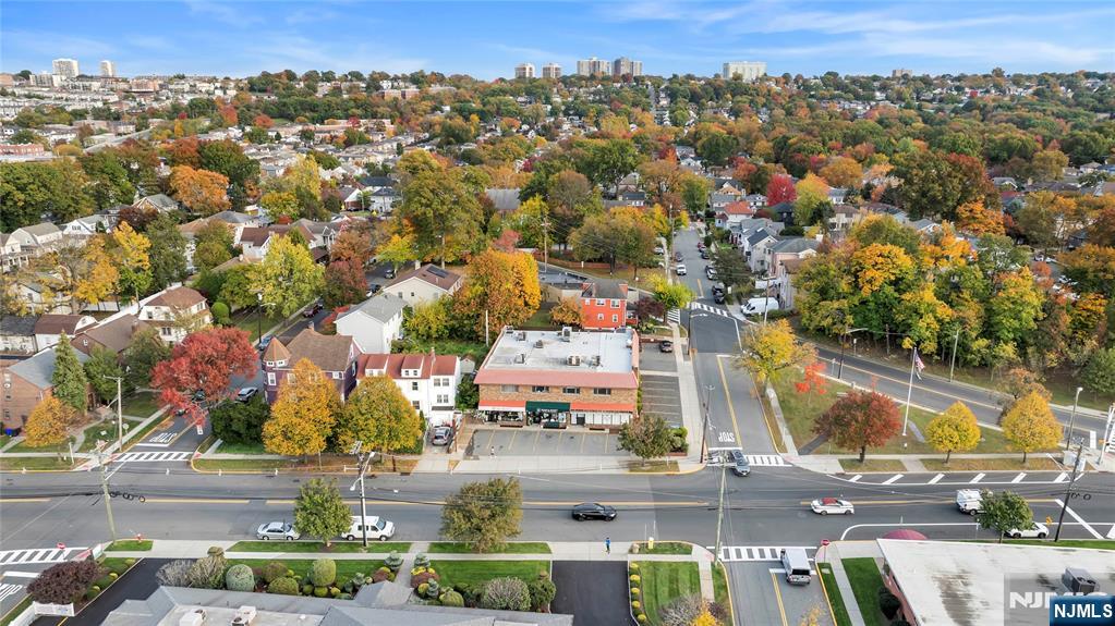 property viewer photo 1