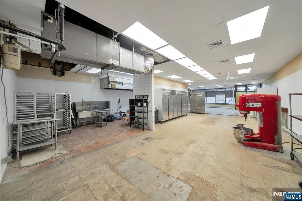 property viewer photo 15