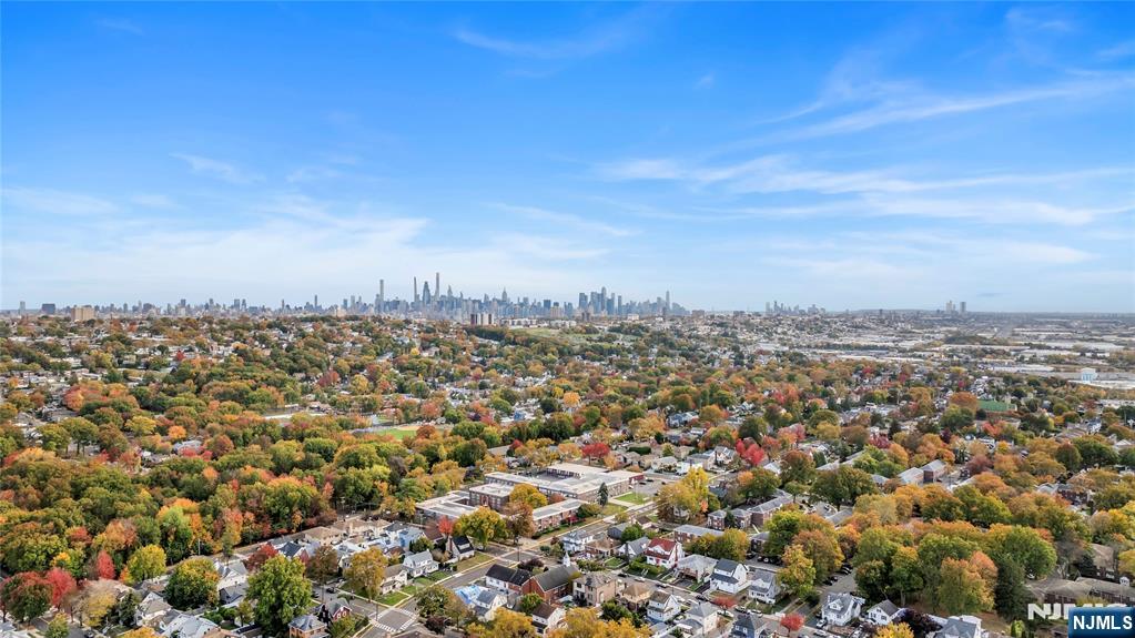 property viewer photo 22