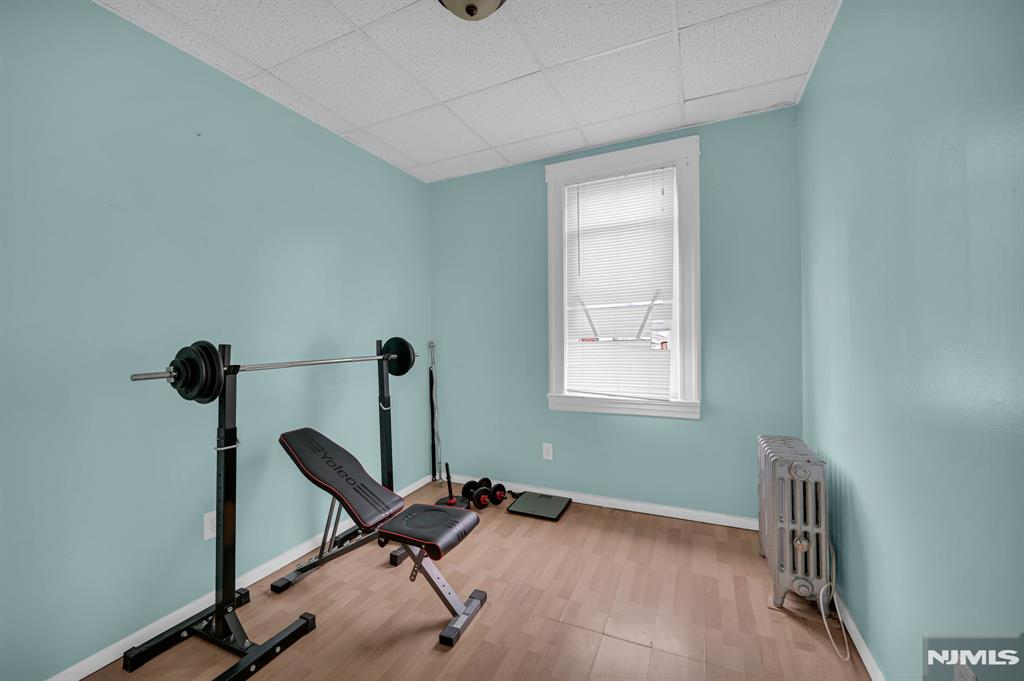 main property photo 25