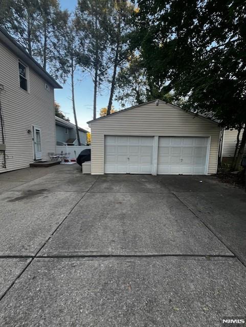 property viewer photo 2