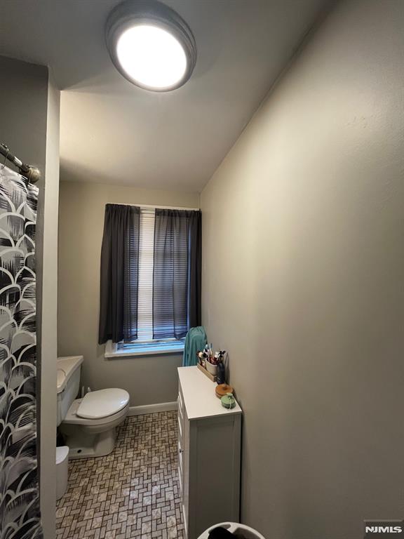 property viewer photo 23