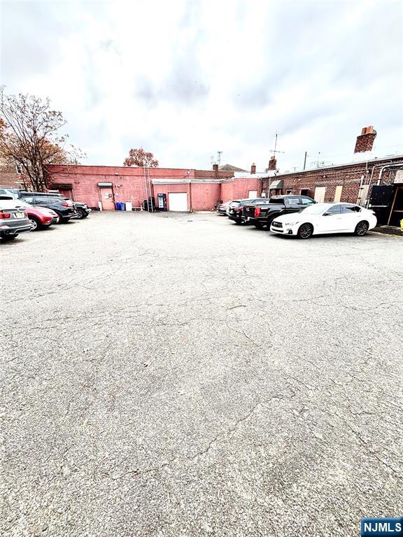 main property photo 11