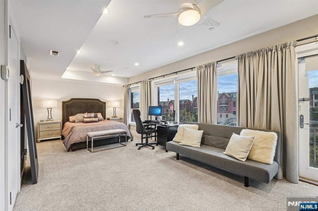 property viewer photo 27