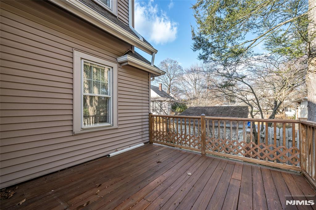 property viewer photo 23