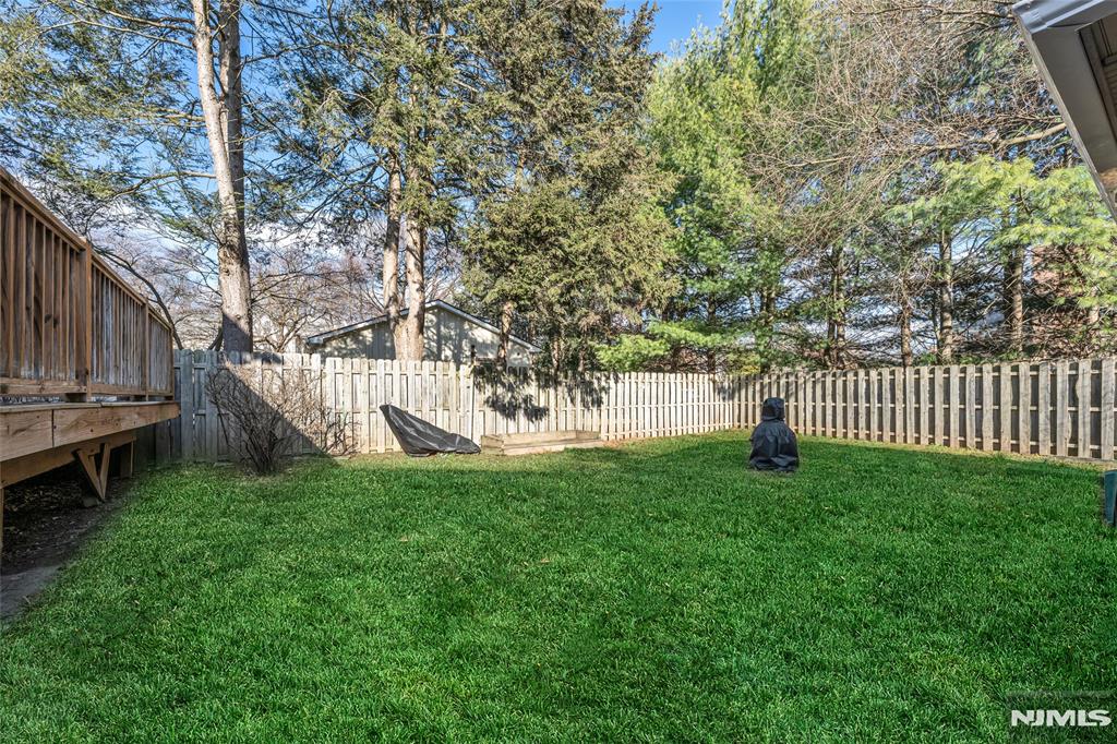 property viewer photo 30
