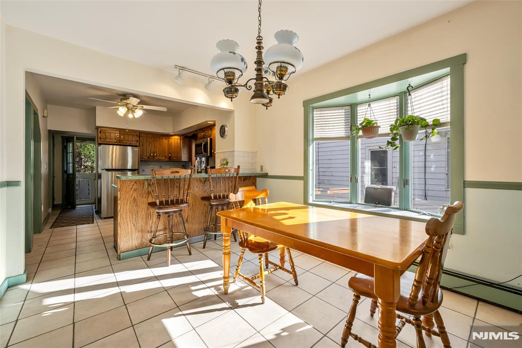 property viewer photo 7