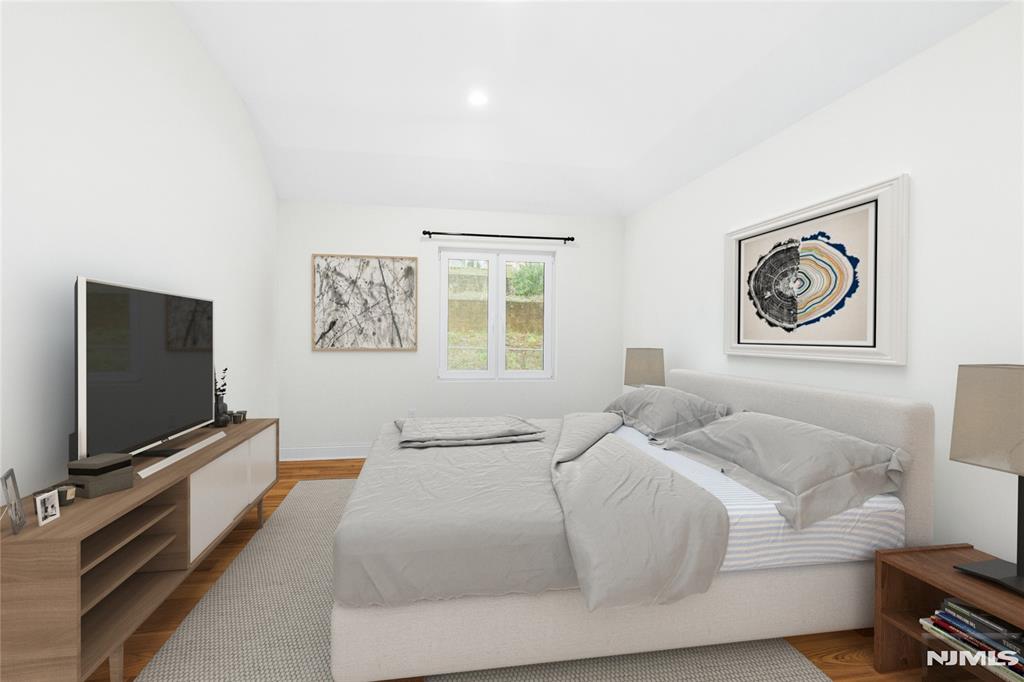 property viewer photo 15