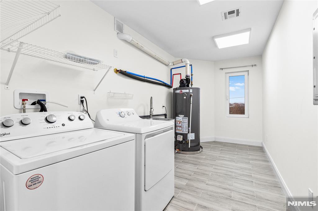 property viewer photo 23