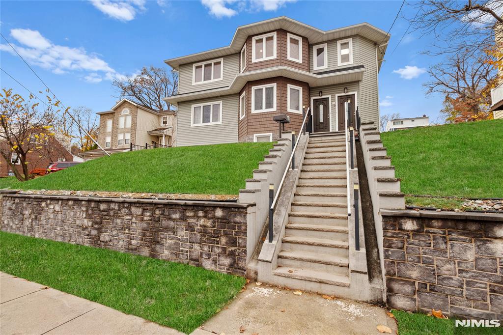 property viewer photo 32