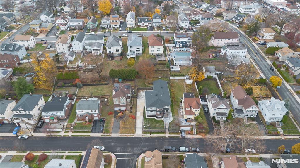 property viewer photo 37