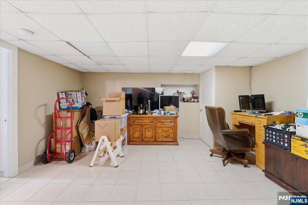 property viewer photo 19