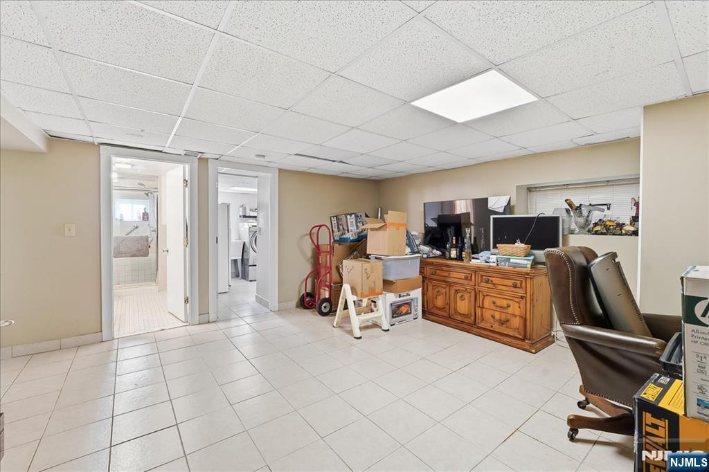 property viewer photo 22
