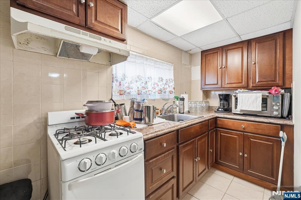 property viewer photo 23
