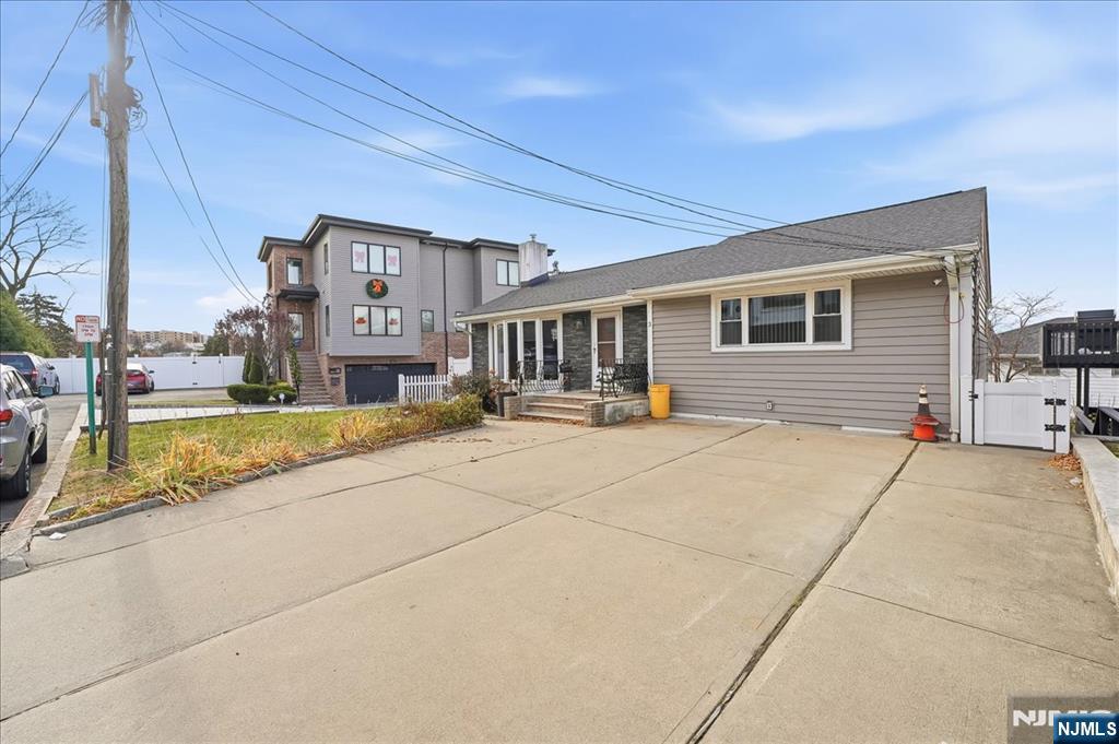 property viewer photo 28