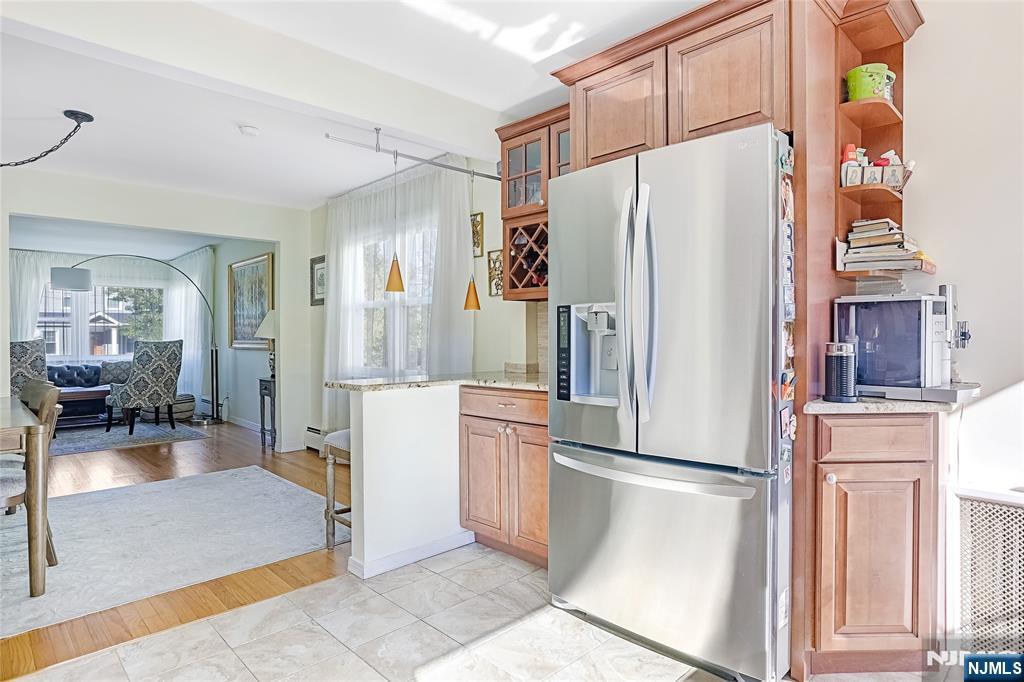 property viewer photo 8