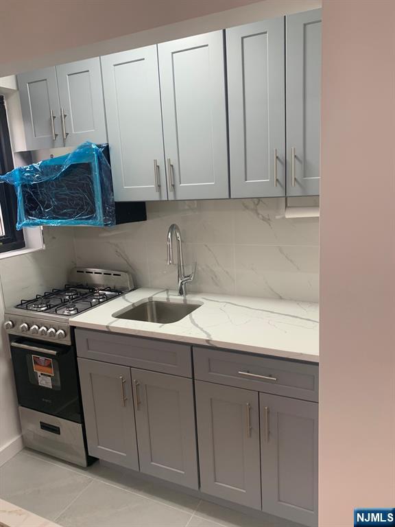 property viewer photo 2