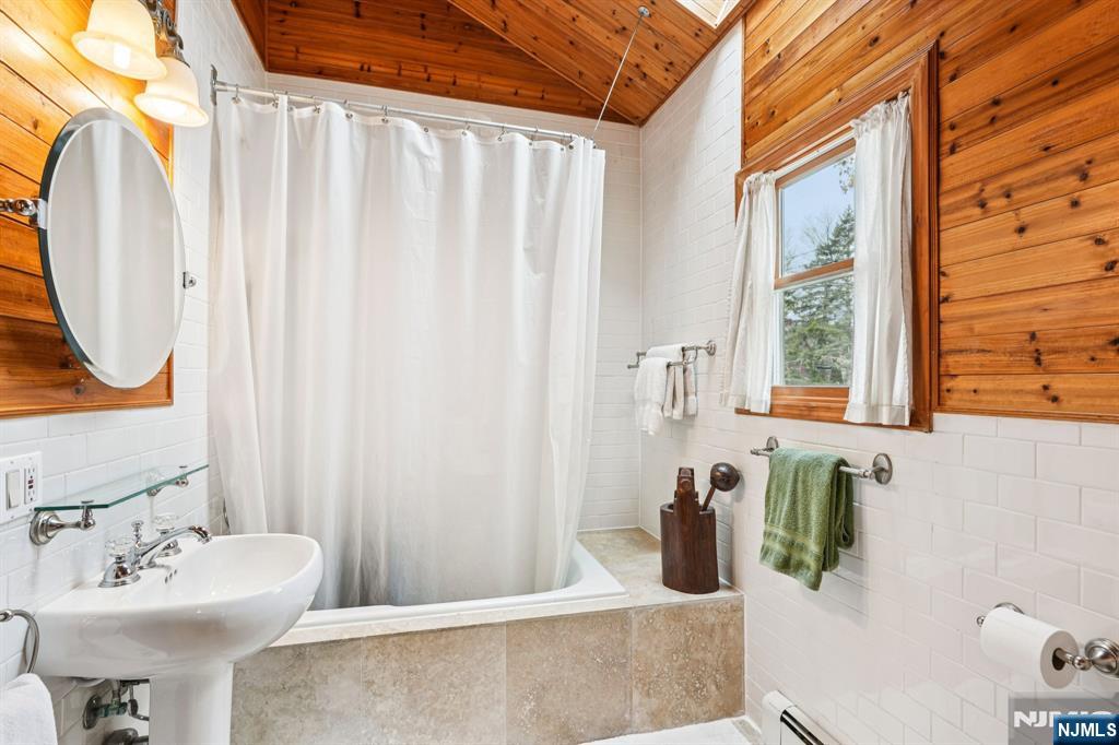 property viewer photo 22