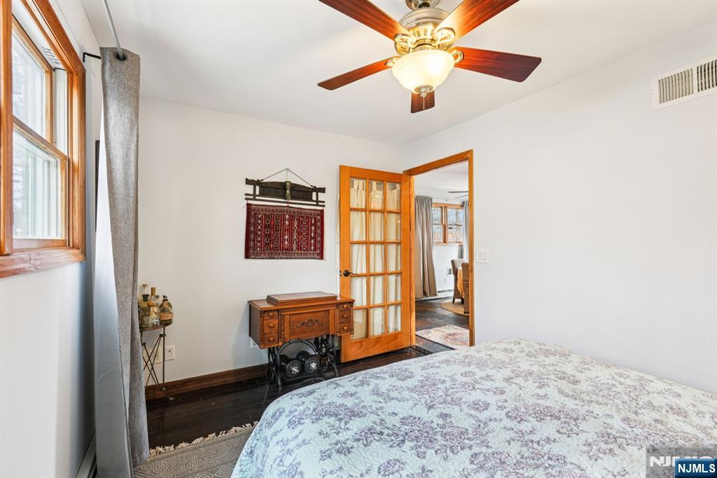 property viewer photo 23