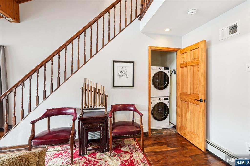 property viewer photo 31