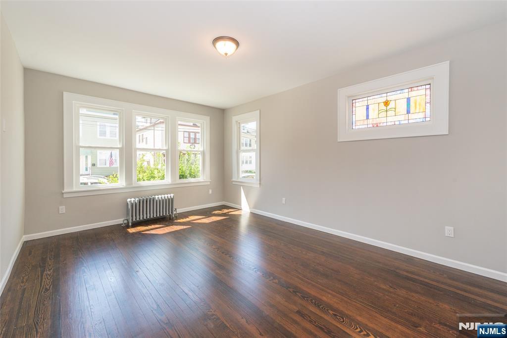 property viewer photo 14