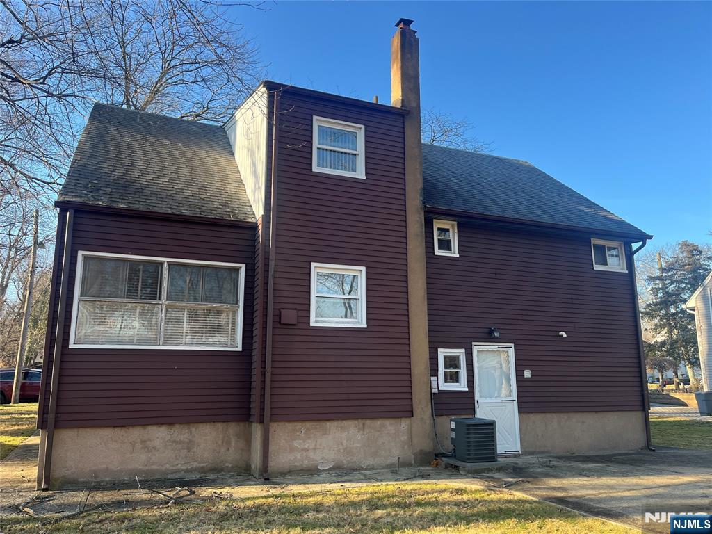 main property photo 16