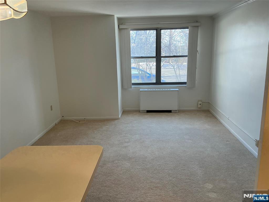 property viewer photo 10