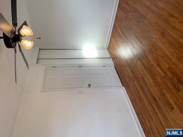 property viewer photo 7