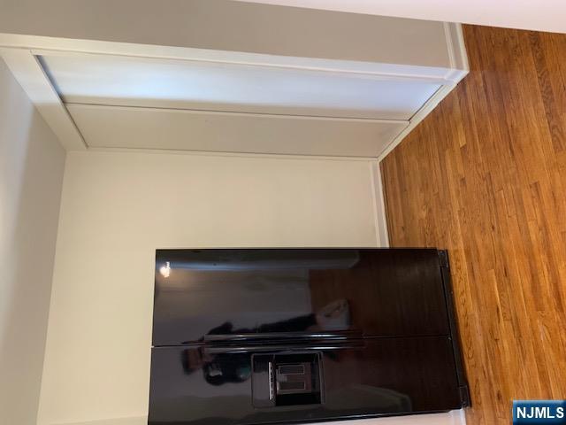 property viewer photo 8