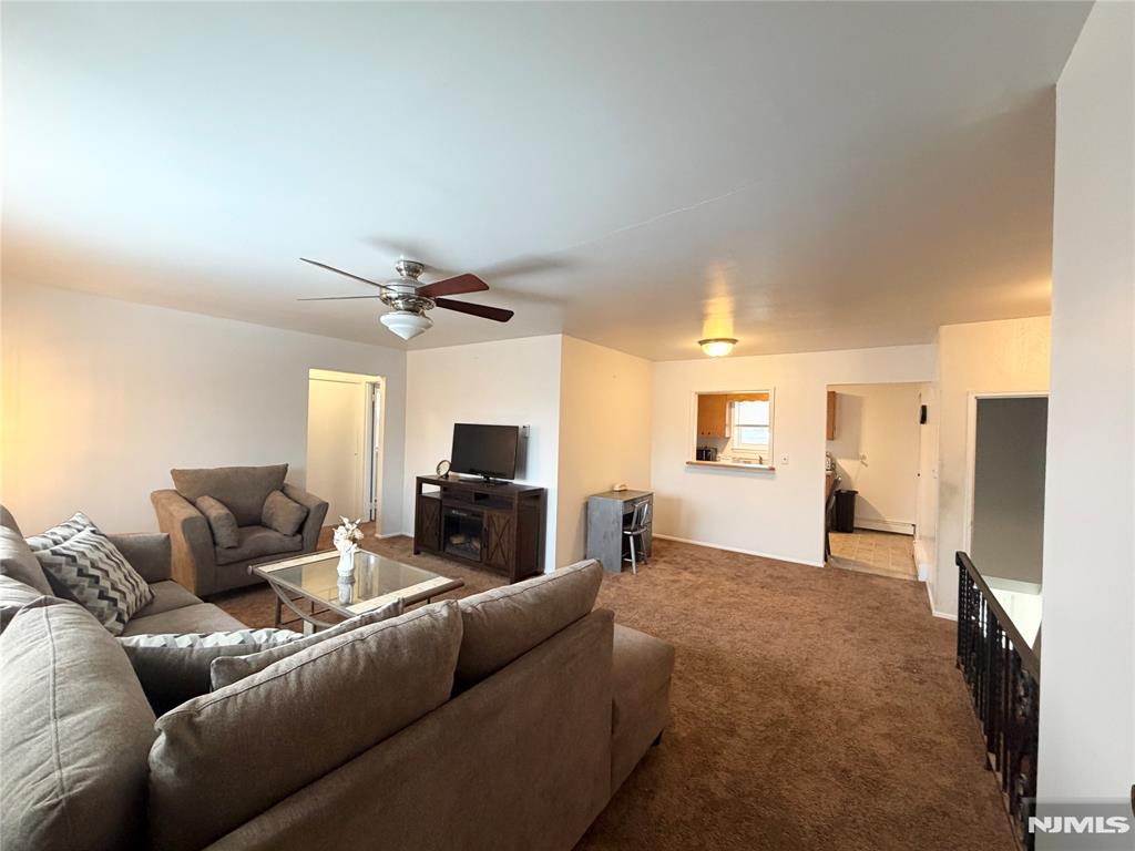 property viewer photo 2
