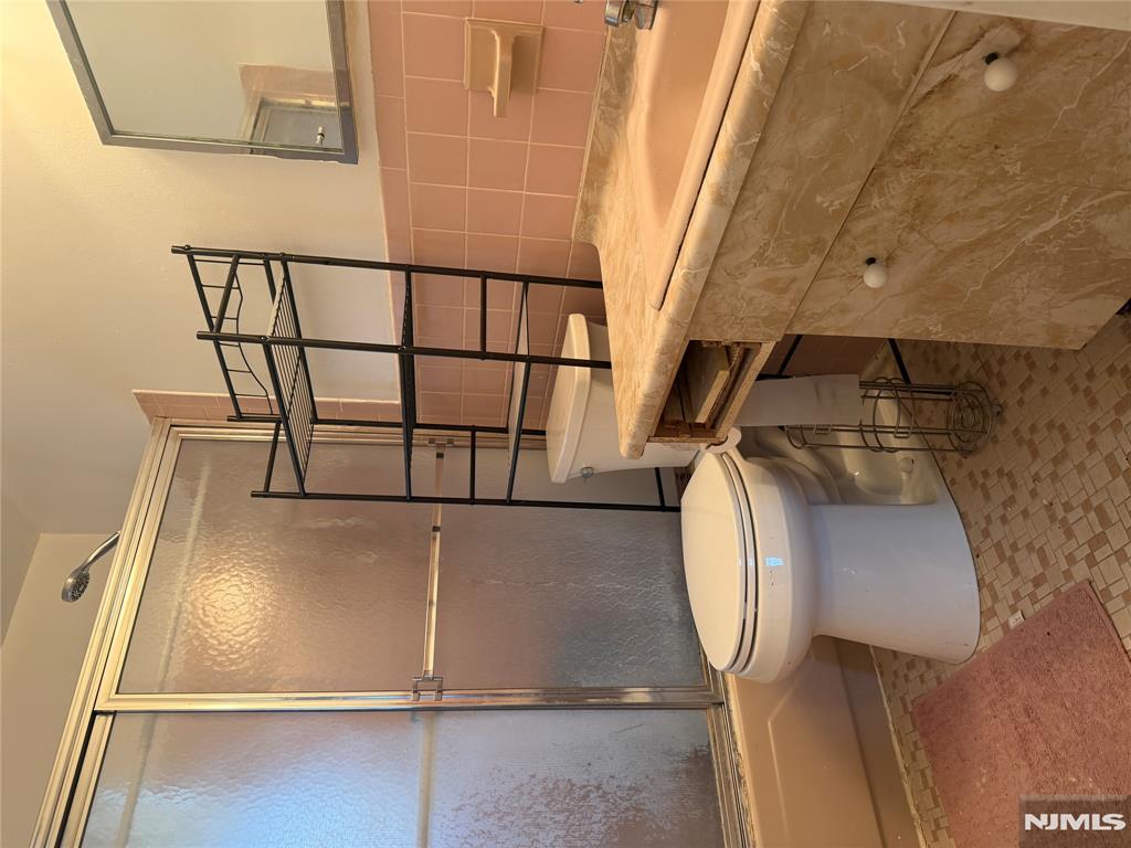 property viewer photo 8