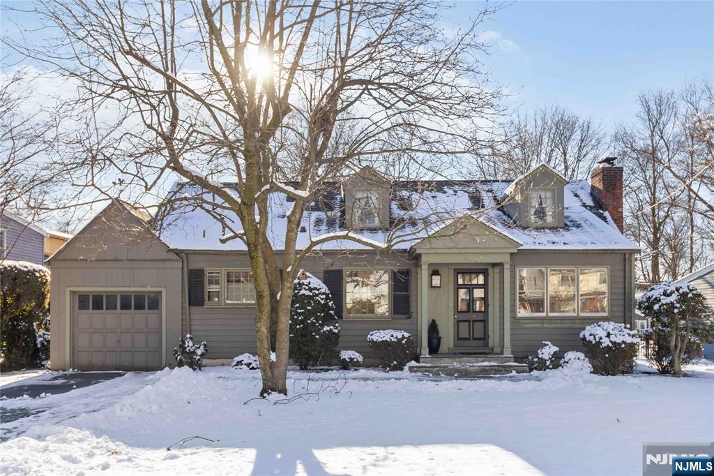 property viewer photo 1