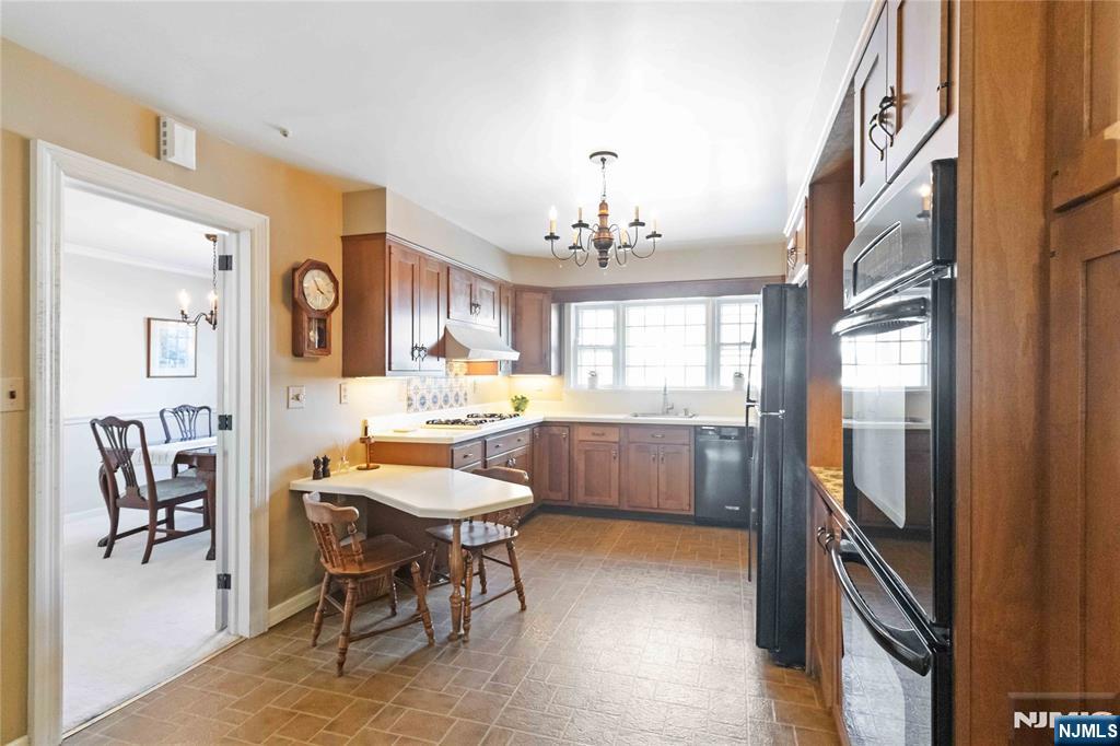 property viewer photo 6